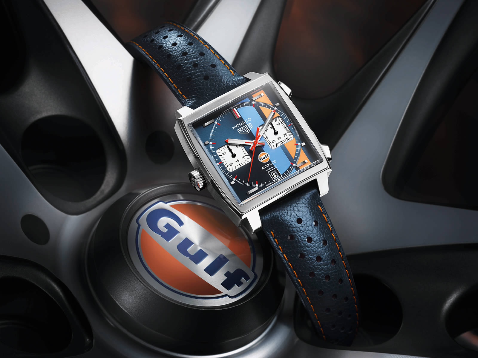 caw211r-fc6401-tag-heuer-monaco-gulf-2018-special-edition-6-.jpg