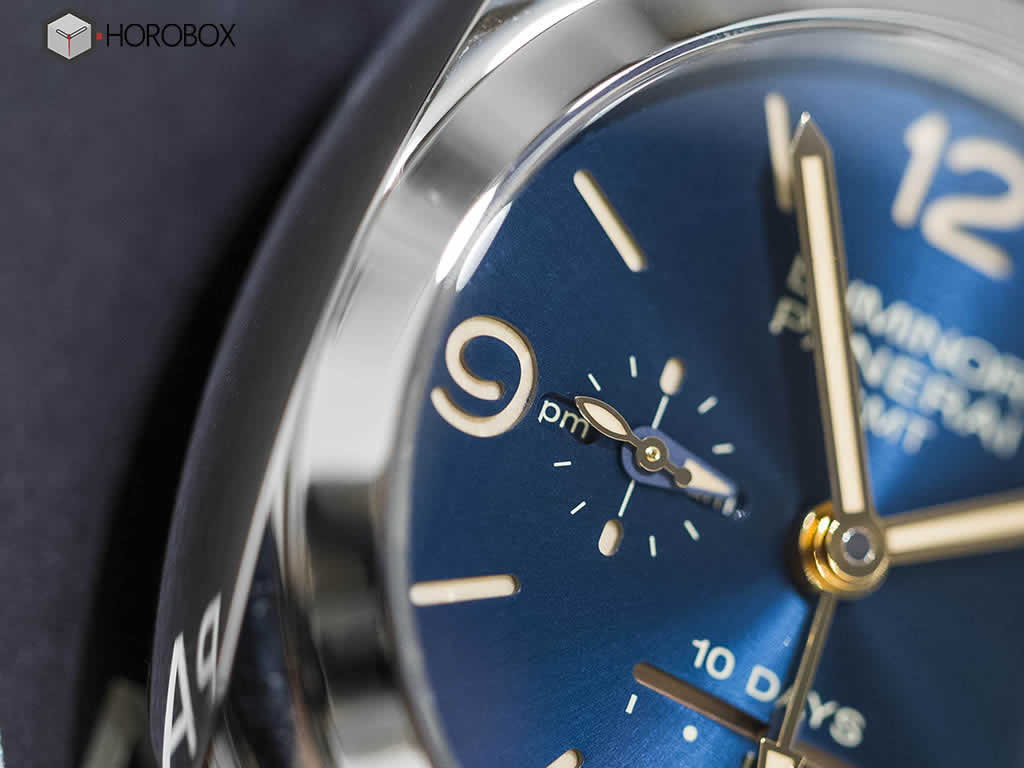 Officine-Panerai-Luminor-1950-GMT-PAM689.jpg