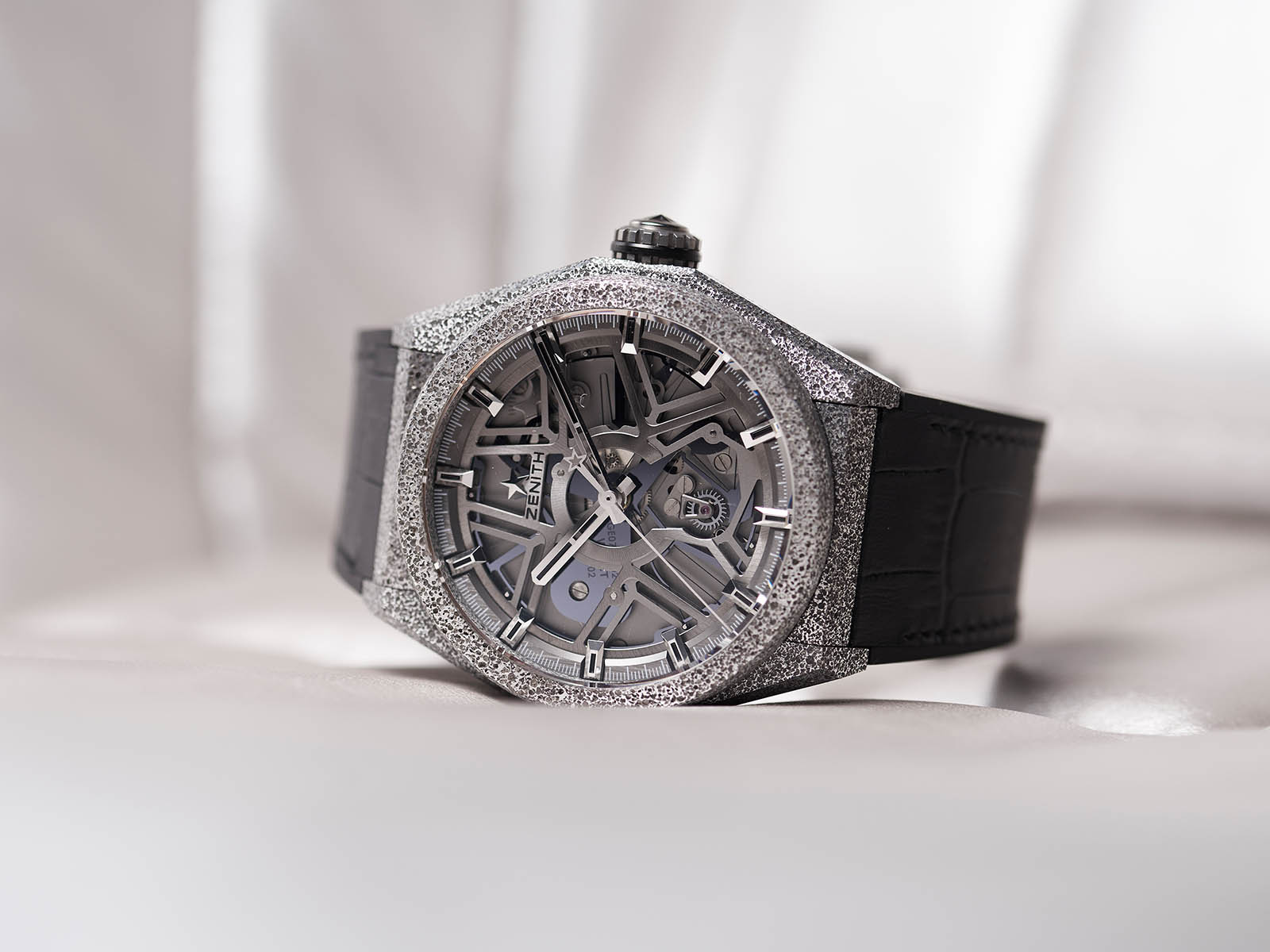 zenith-defy-lab-3.jpg