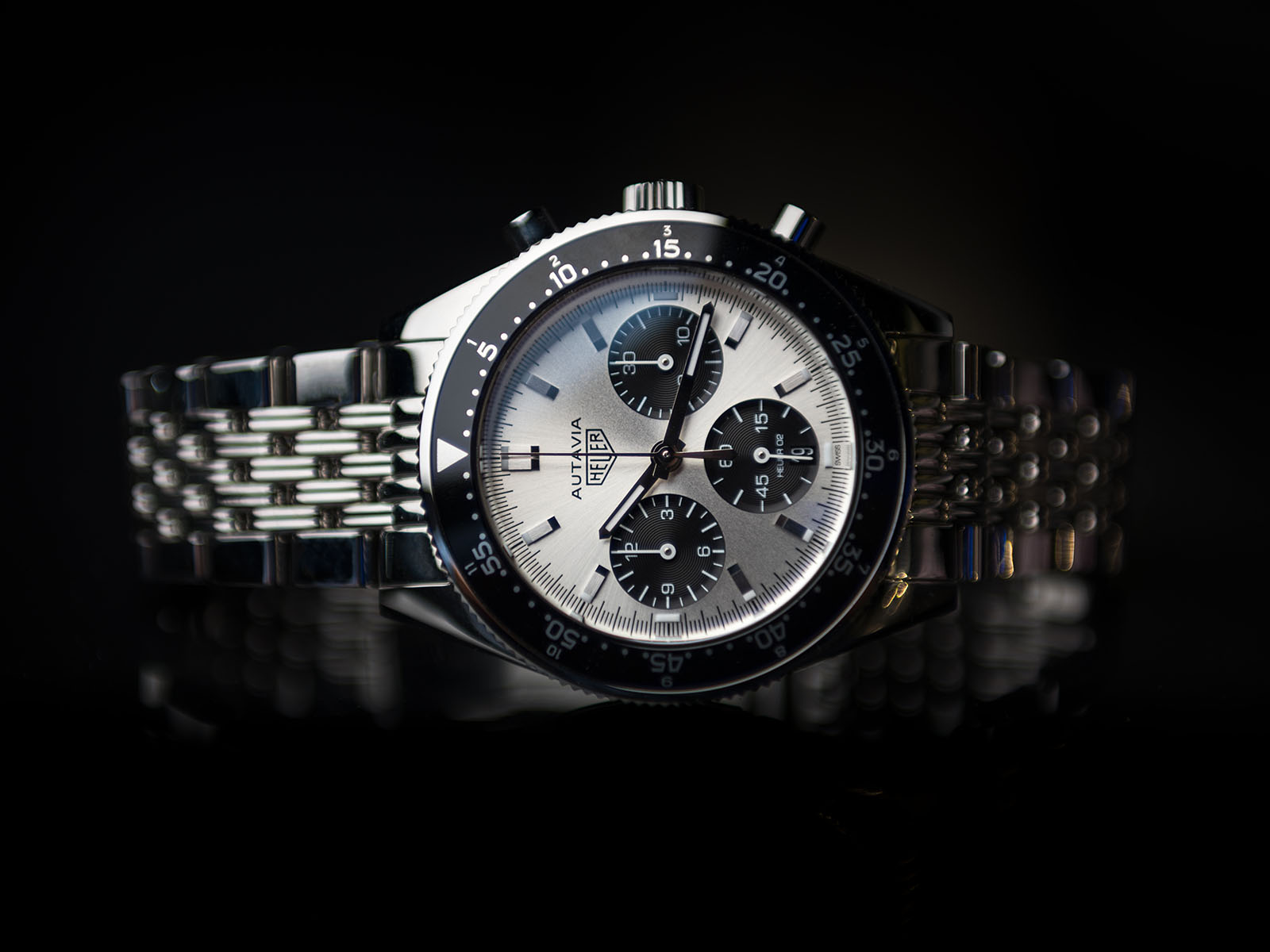 TAG-Heuer-Autavia-Jack-Heuer-Limited-Edition-2.jpg