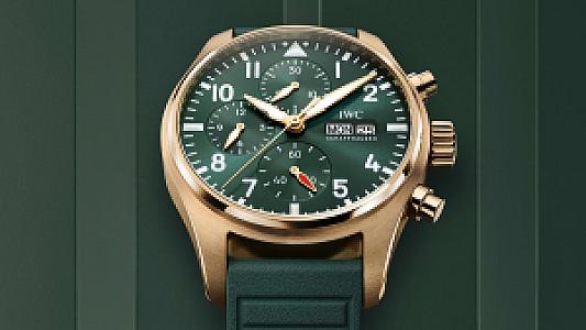 IWC Pilot’s Watch Chronograph 41 5N Gold & Green Dial 