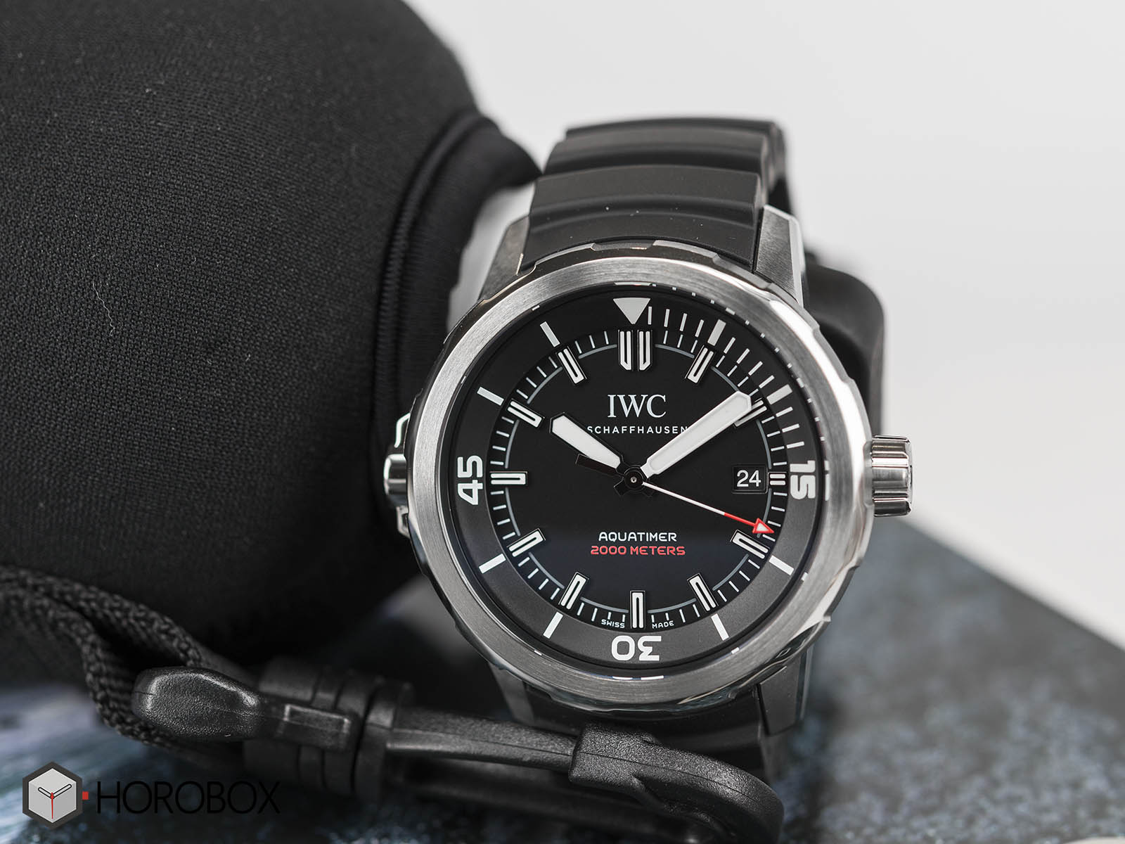 iwc-aquatimer-iw329101-3-.jpg