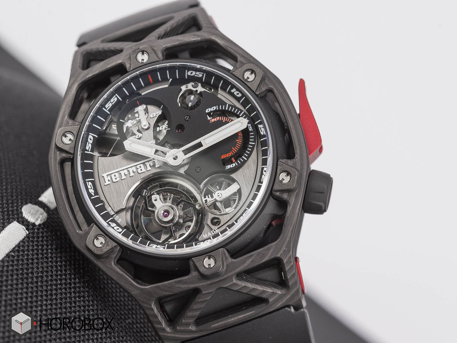 hublot-techframe-ferrari-70-years-tourbillon-chronograph-1-.jpg