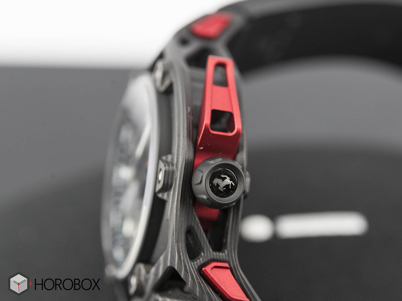 hublot-techframe-ferrari-70-years-tourbillon-chronograph-5-.jpg