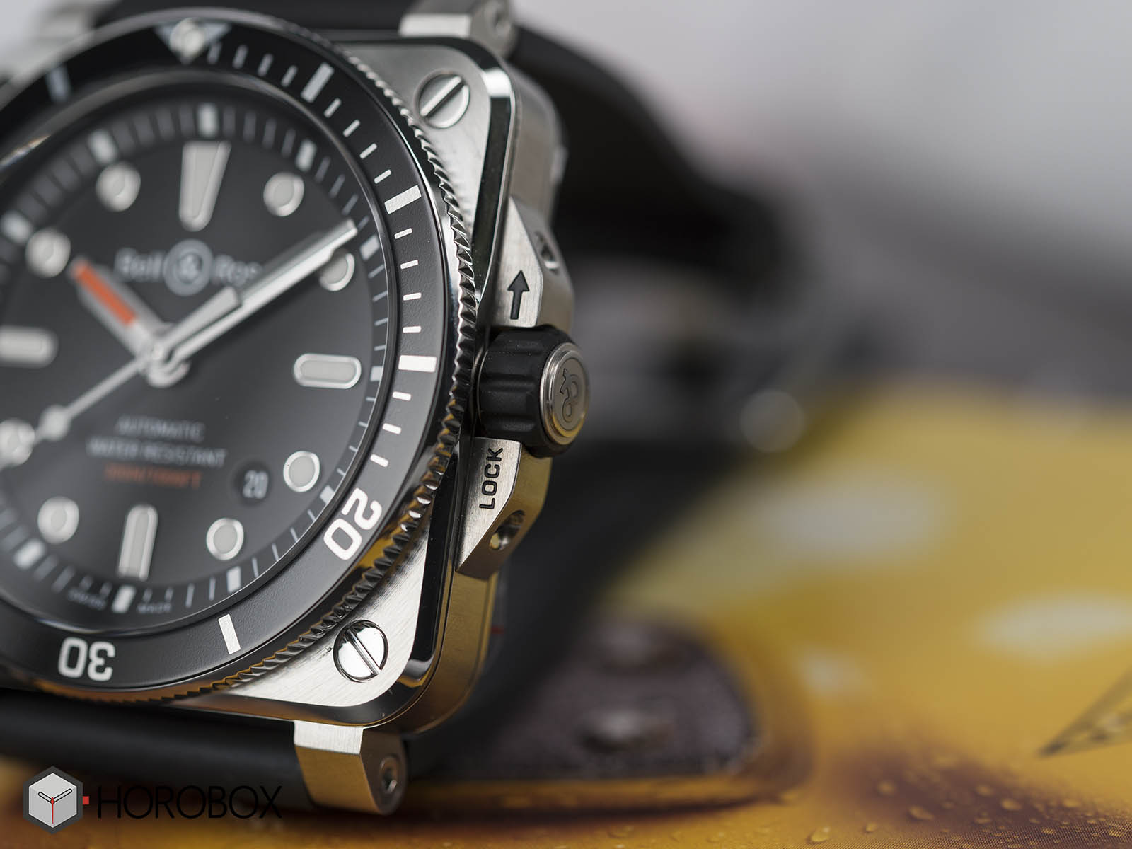 bell-ross-br03-92-diver-4-.jpg