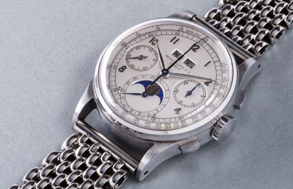 Patek-Philippe-Ref-1518-1.jpg