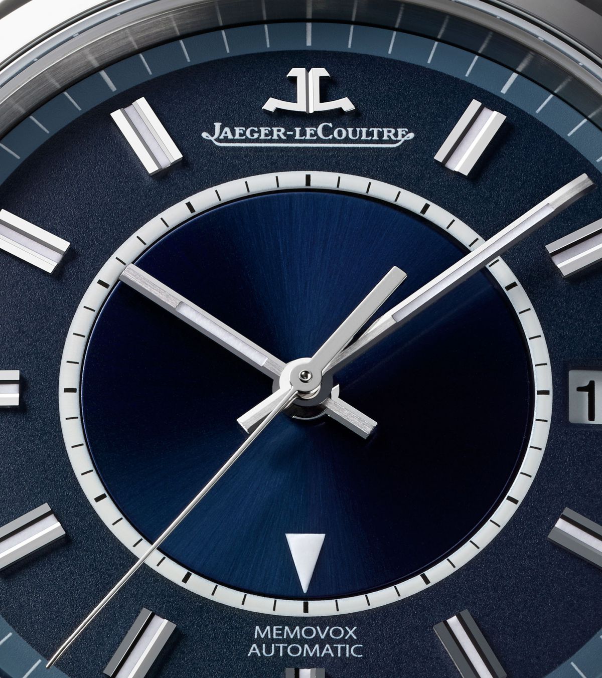 Jaeger-LeCoultre-Master-Memovox-Boutique-Edition-3.jpg