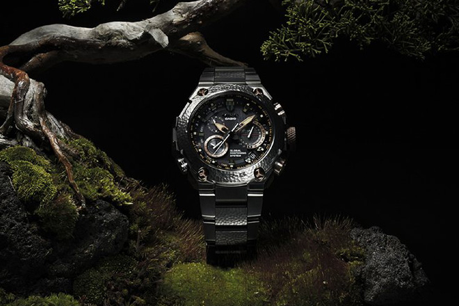 Casio-G-Shock-MR-G-Limited-Edition-Hammer-Tone-8.jpg