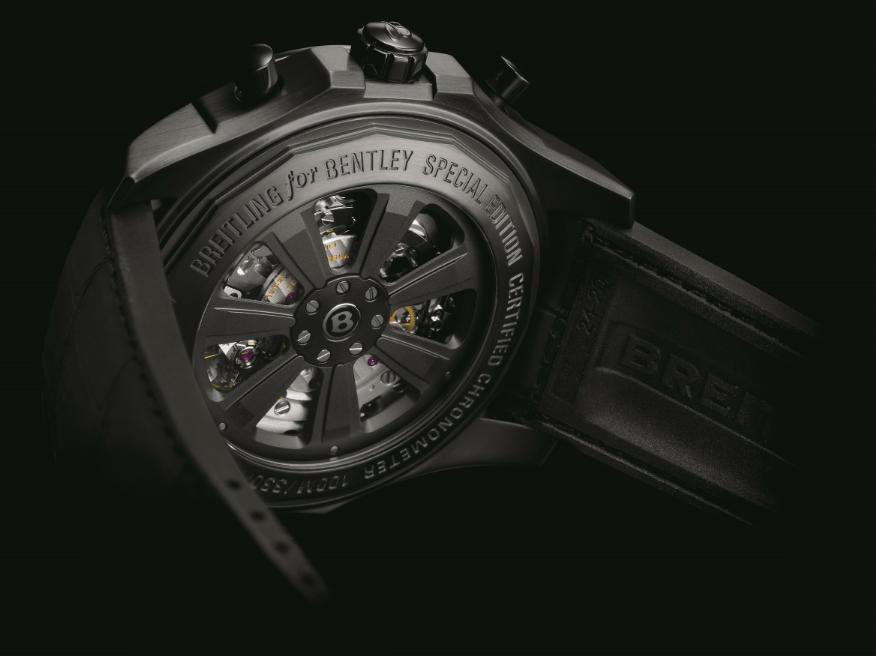 Breitling-for-Bentley-B05-Unitime-Midnight-Carbon-2.JPG