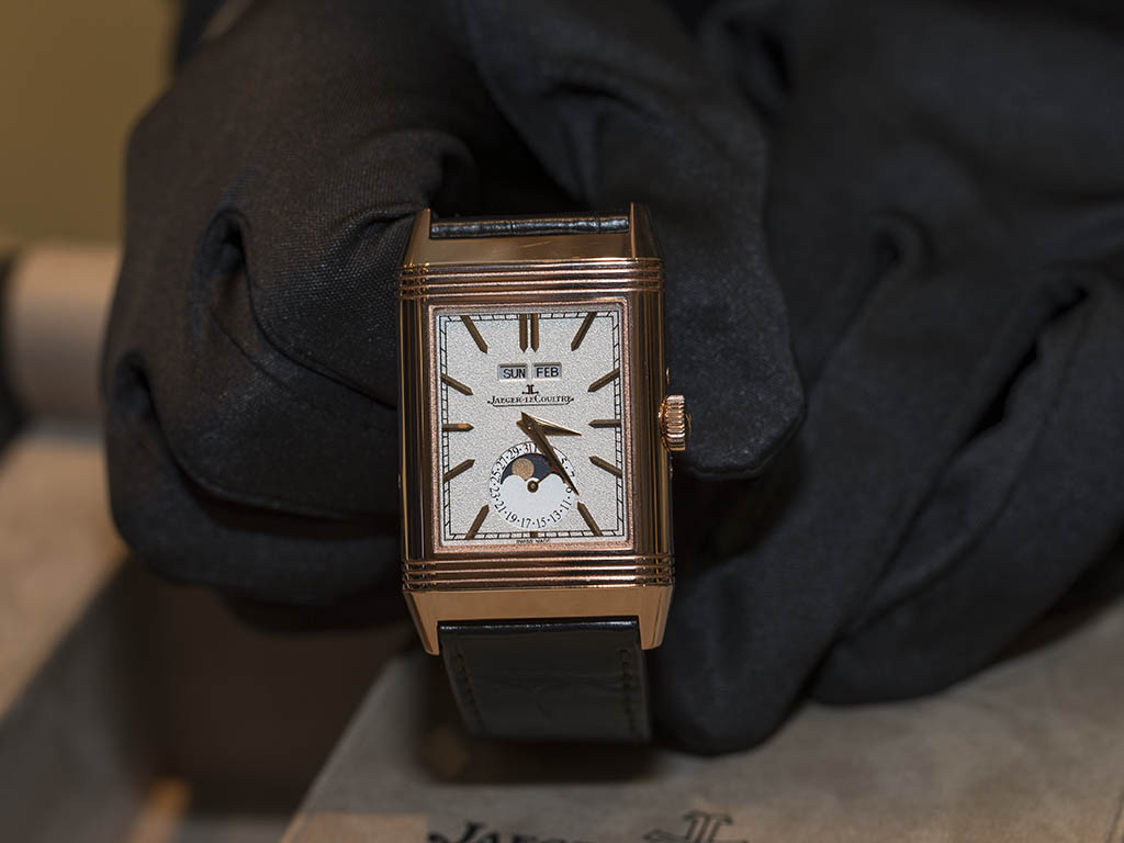 Jaeger-LeCoultre-Reverso-Tribute-Calendar-3912420-1.jpg