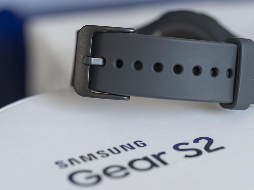 Samsung_Gear_S2-4-.jpg