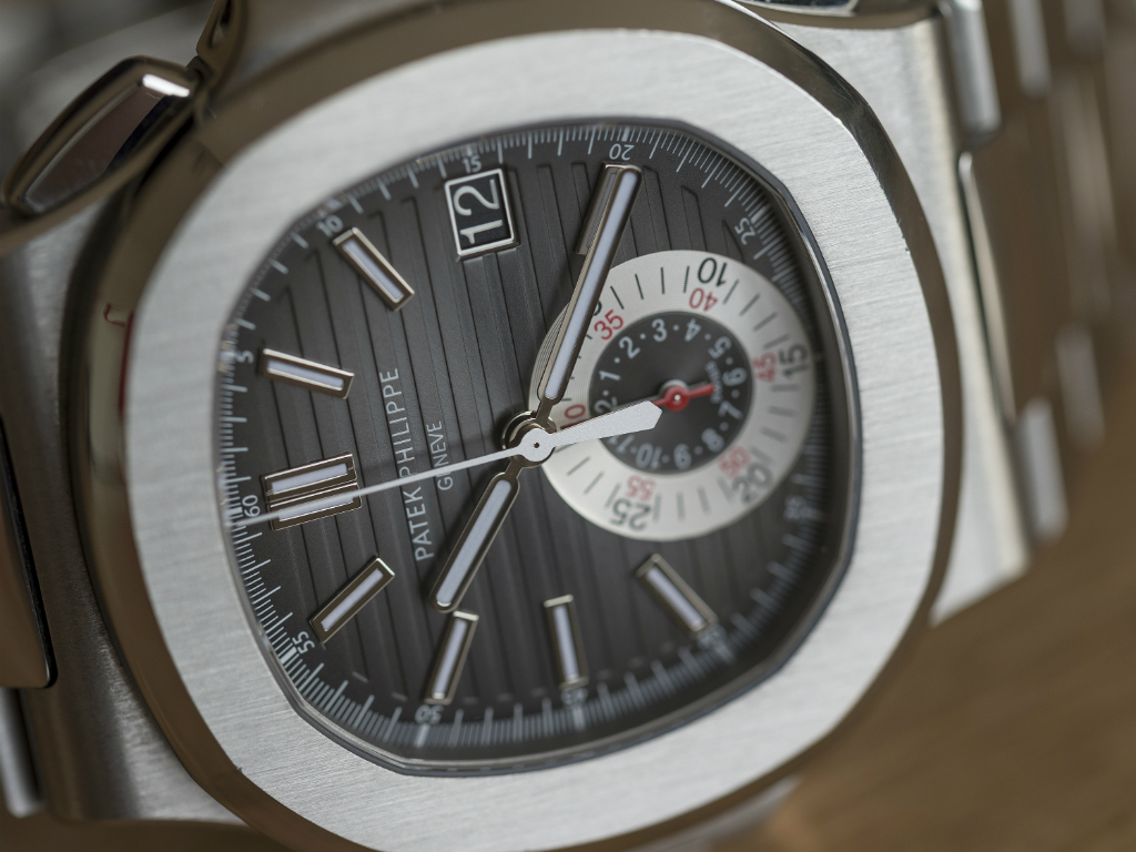 Patek-Philiippe-Nautilus-5980-3.jpg