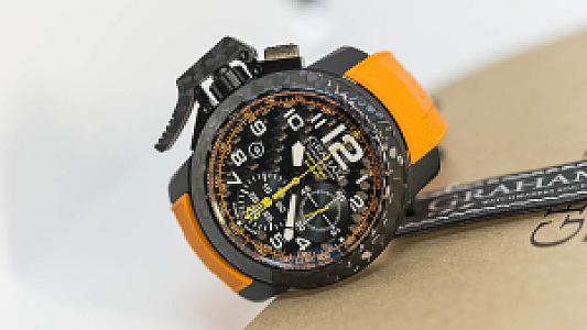 Graham Chronofighter Superlight Carbon (Ref.2CCBK.O01A)