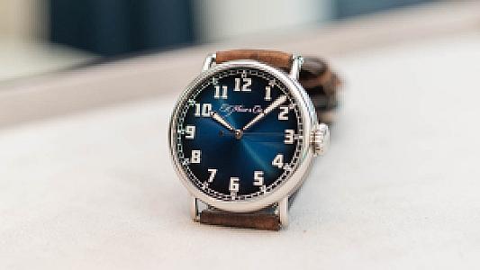 H. Moser & Cie. Heritage Centre Seconds Funky Blue (Ref. 8200-1201)