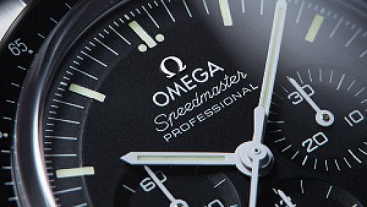 Hangi Omega Speedmaster’i Almalıyım?