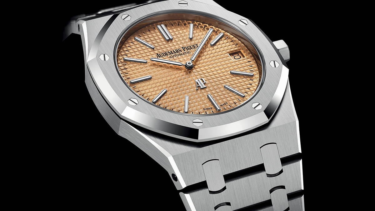 Audemars Piguet Royal Oak “Jumbo” Extra Thin (Ref. 15202BC.OO.1240BC.01) – SIHH 2019 