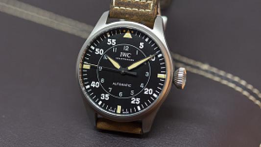 IWC Big Pilot’s Watch 43 Spitfire (Ref. IW329701 & Ref. IW329702)