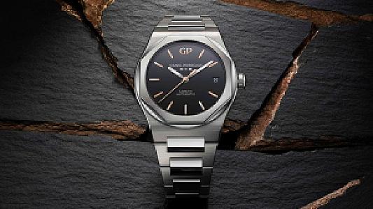 Girard-Perregaux Laureato Infinity Edition