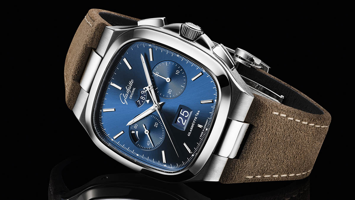 Glashütte Original Seventies Chronograph Panorama Date Blue Dial