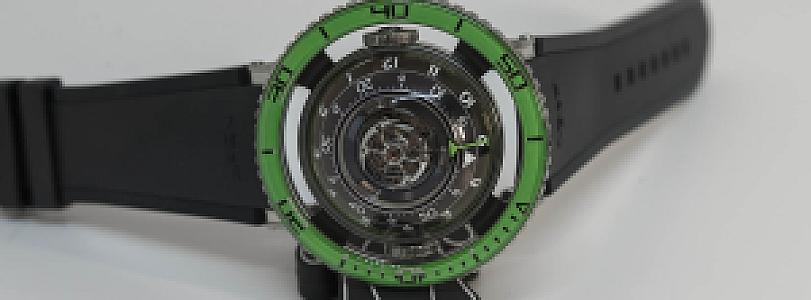 MB&F HM7 Aquapod Green Bezel